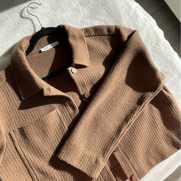 OAK&FORT Cropped Collared Jacket - Picture 4 of 6